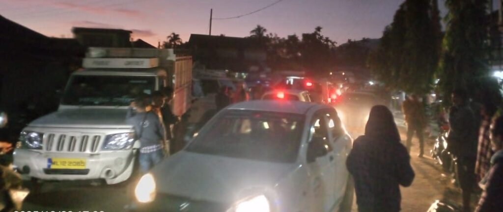  Last Bazaar of Christmas at Balat Bazaar